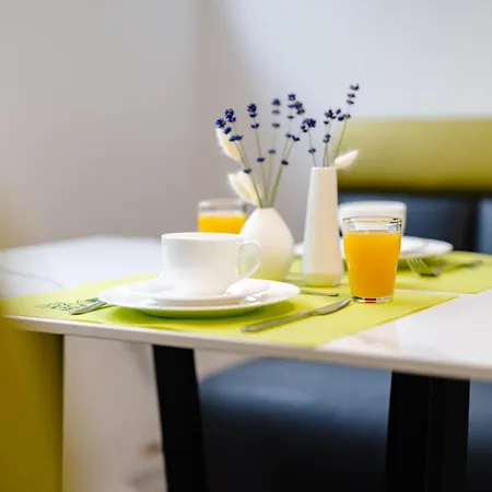 Sonnenschein & Hotel 3*