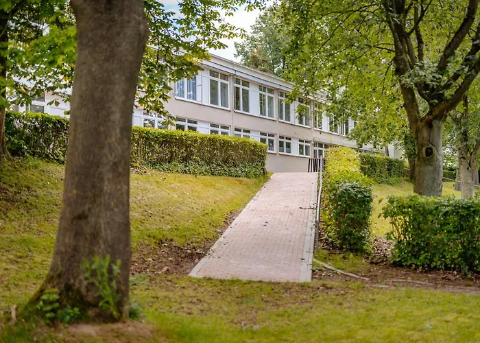 Hotel Sonnenschein & 3*