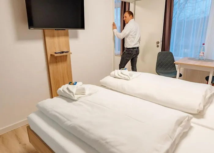 Sonnenschein & Hotel 3*