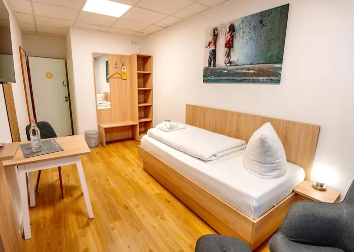 Sonnenschein & Hotel 3*